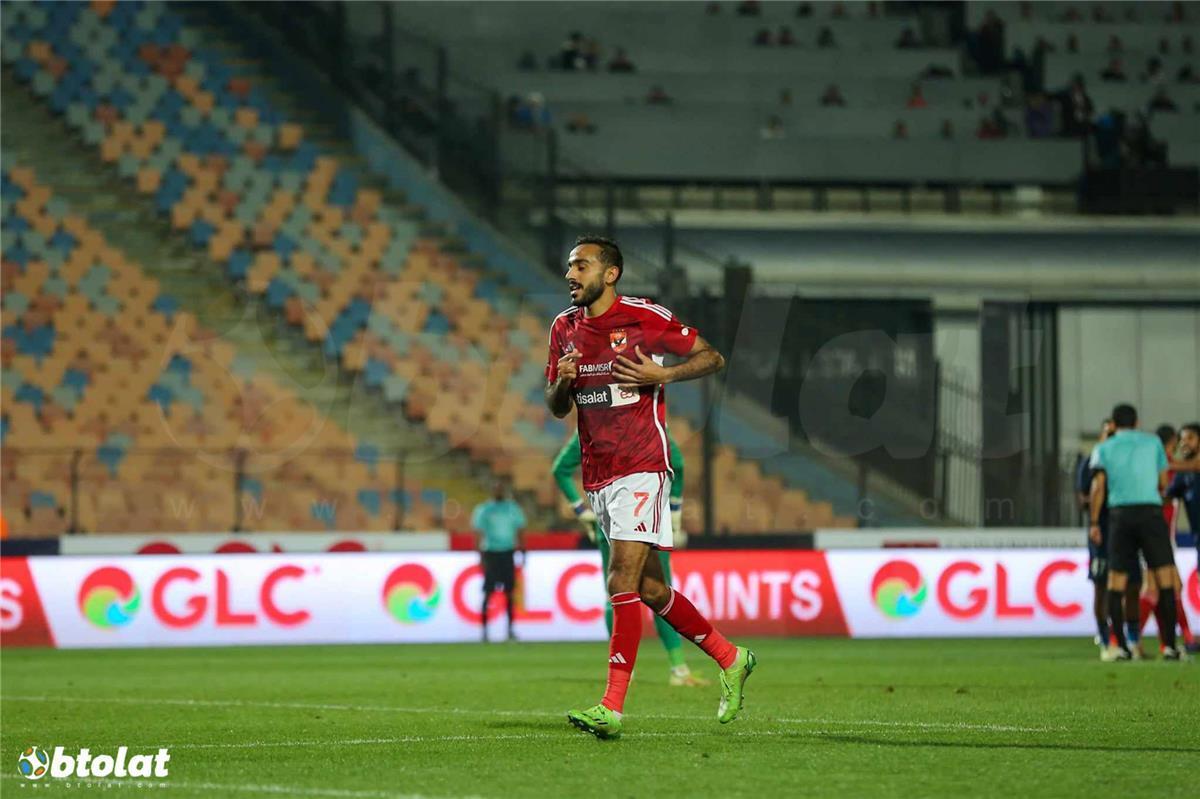 رئيس إنبي يكشف سر ضم محمود كهربا.. ومفاوضات الأهلي مع شكشك