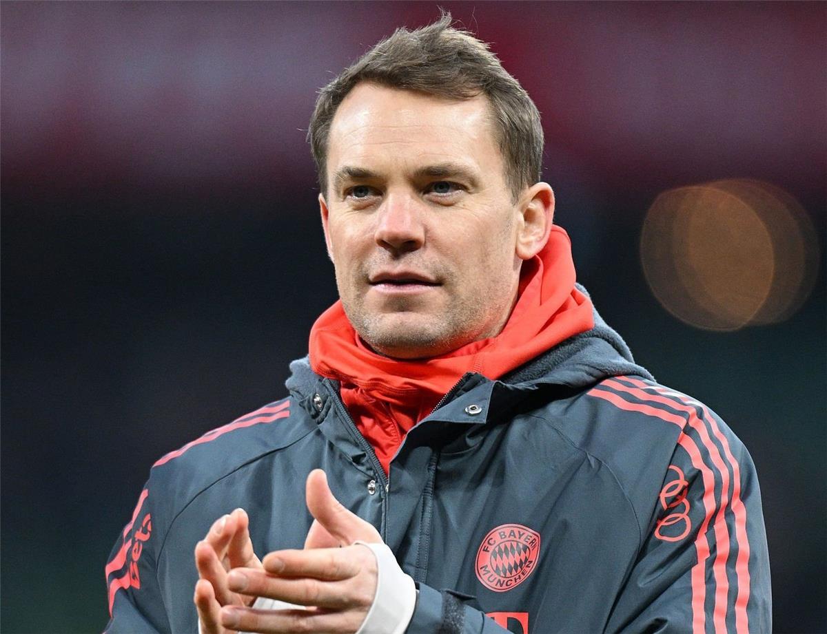 تقارير توضح مدة غياب نوير عن بايرن ميونخ