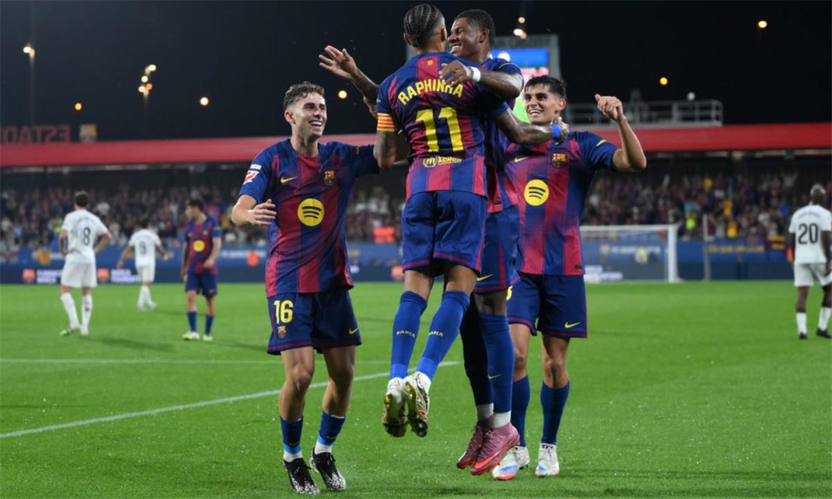 تشكيل برشلونة أمام جيرونا في الدوري الإسباني.. موقف رافينها