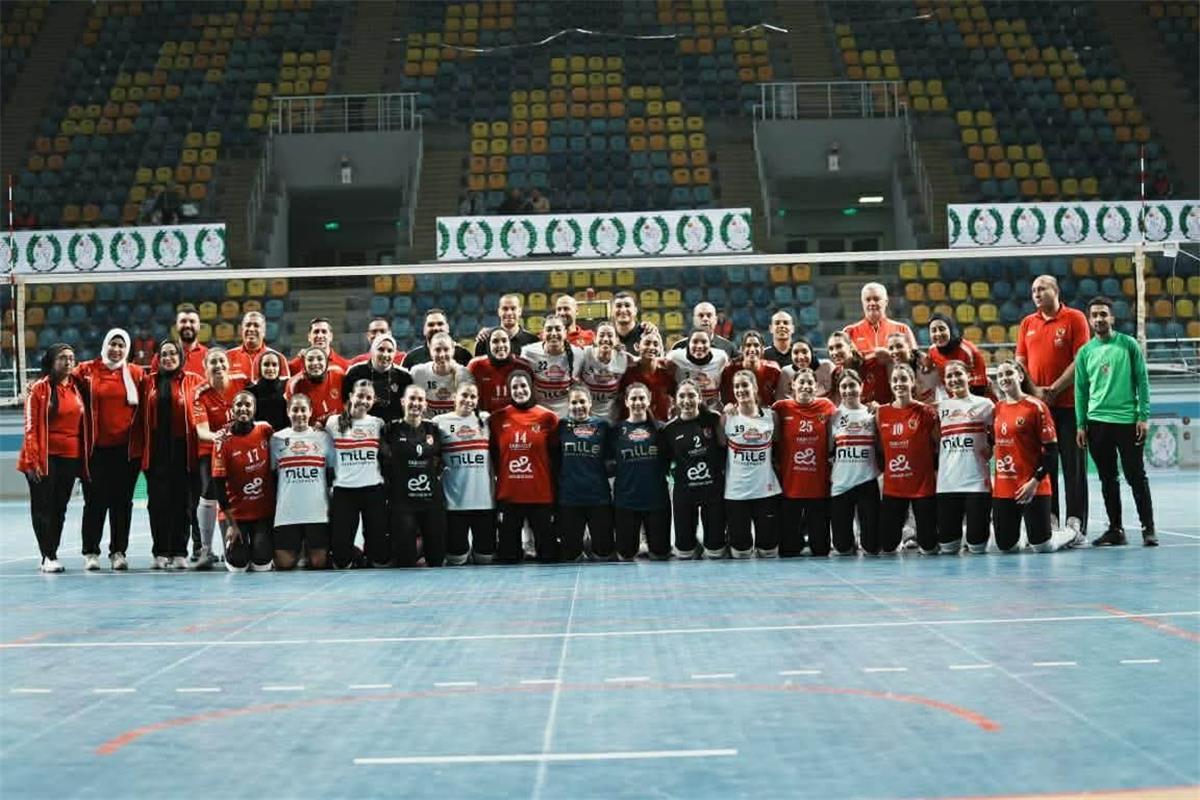 الأهلي يفوز على الزمالك ويتوج بـ كأس السوبر المصري للسيدات 