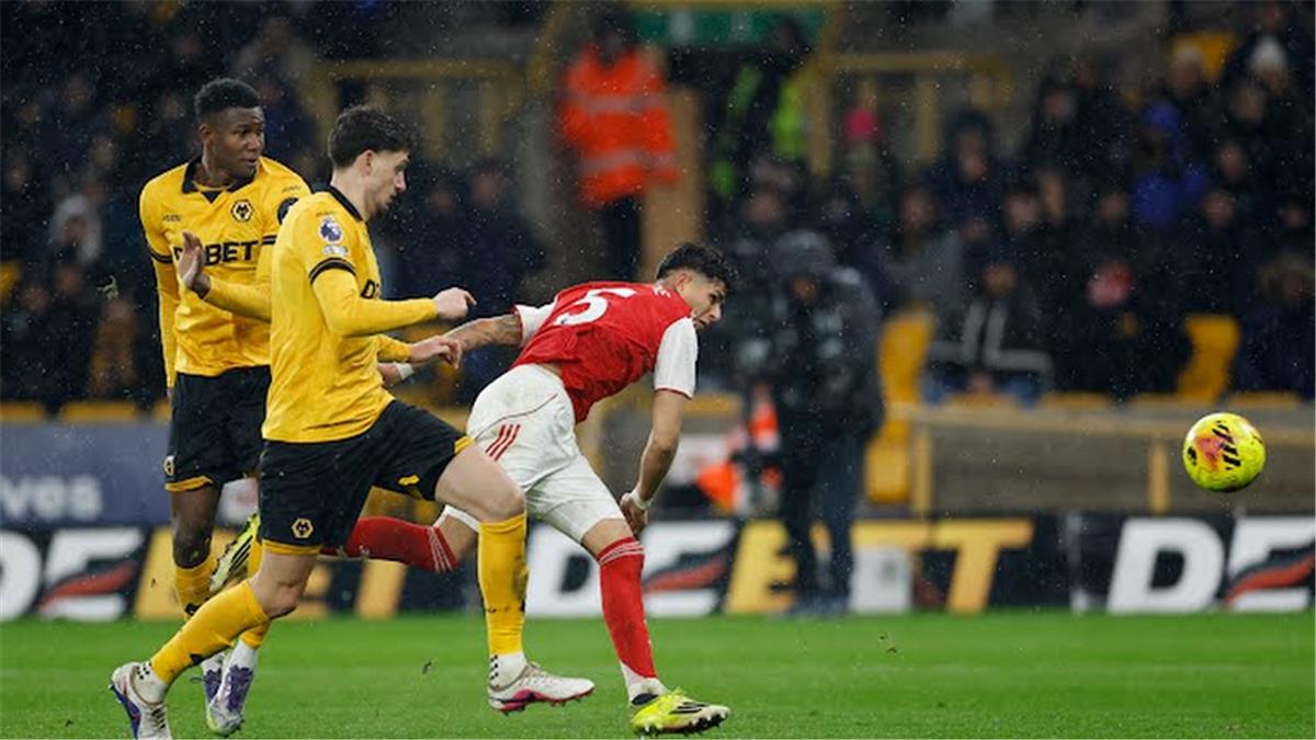 ترتيب الدوري الإنجليزي بعد تعادل آرسنال وولفرهامبتون 