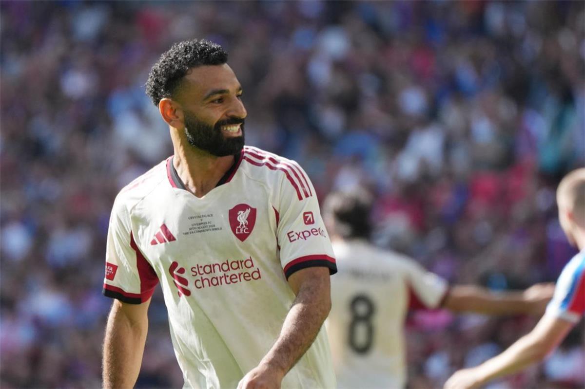 الإعلام الإنجليزي يبدي قلقه بشأن مستوى محمد صلاح ضد نوتينجهام فورست