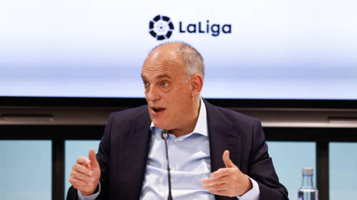 تيباس: مانشستر سيتي يفلت من العقاب ويُضر الدوري الإنجليزي