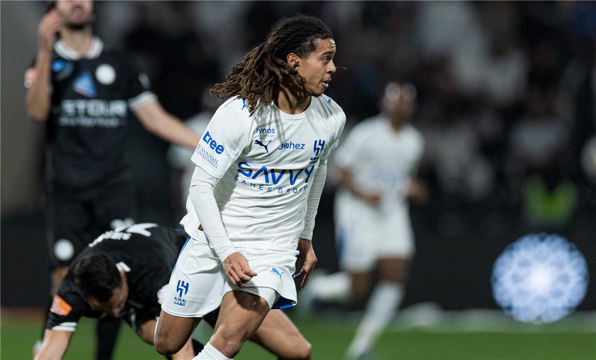 ترتيب الدوري السعودي بعد فوز الأهلي على الرياض