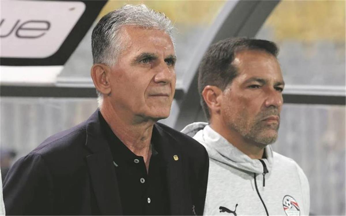 رئيس اتحاد الكرة السابق يكشف كواليس جديدة حول رحيل كيروش عن منتخب مصر