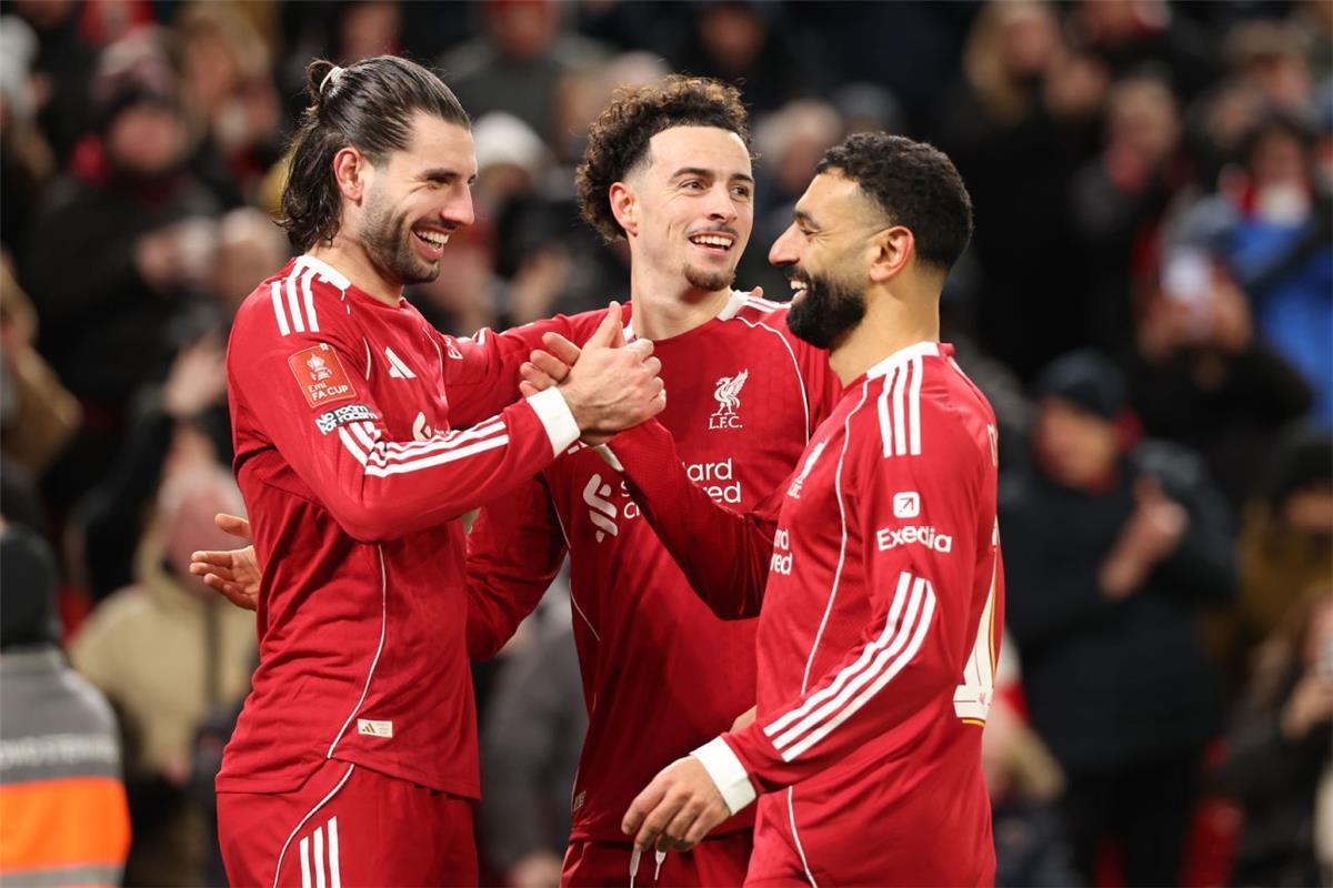 تشكيل ليفربول أمام وست هام في الدوري الإنجليزي.. موقف محمد صلاح