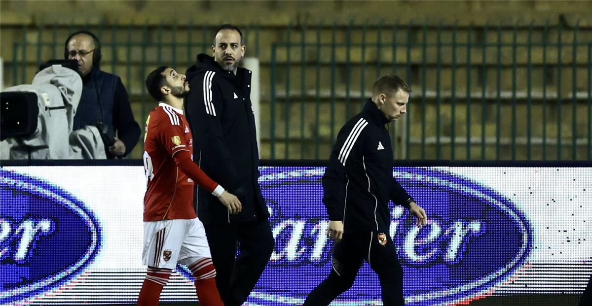 الأهلي يوضح طبيعة إصابة كريم فؤاد في مباراة الأهلي والمقاولون العرب