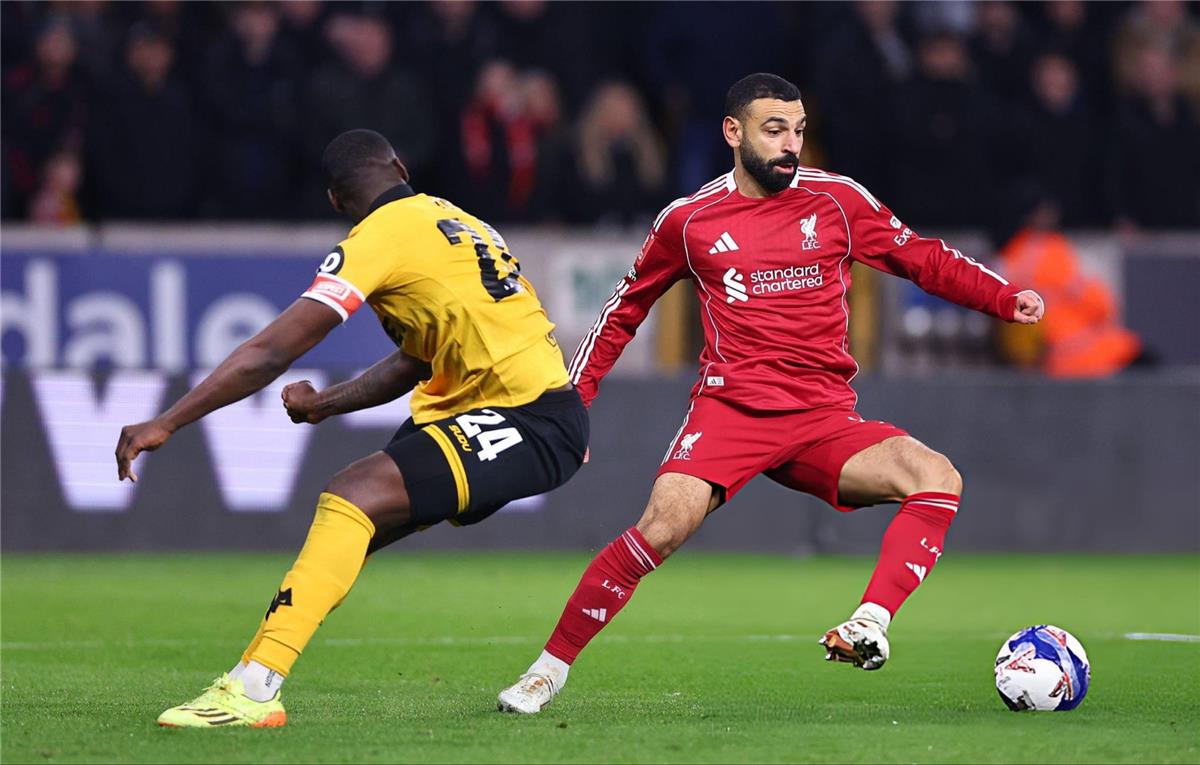 شبكة إنجليزية: محمد صلاح عانى من أمرين في مباراة ليفربول وولفرهامبتون