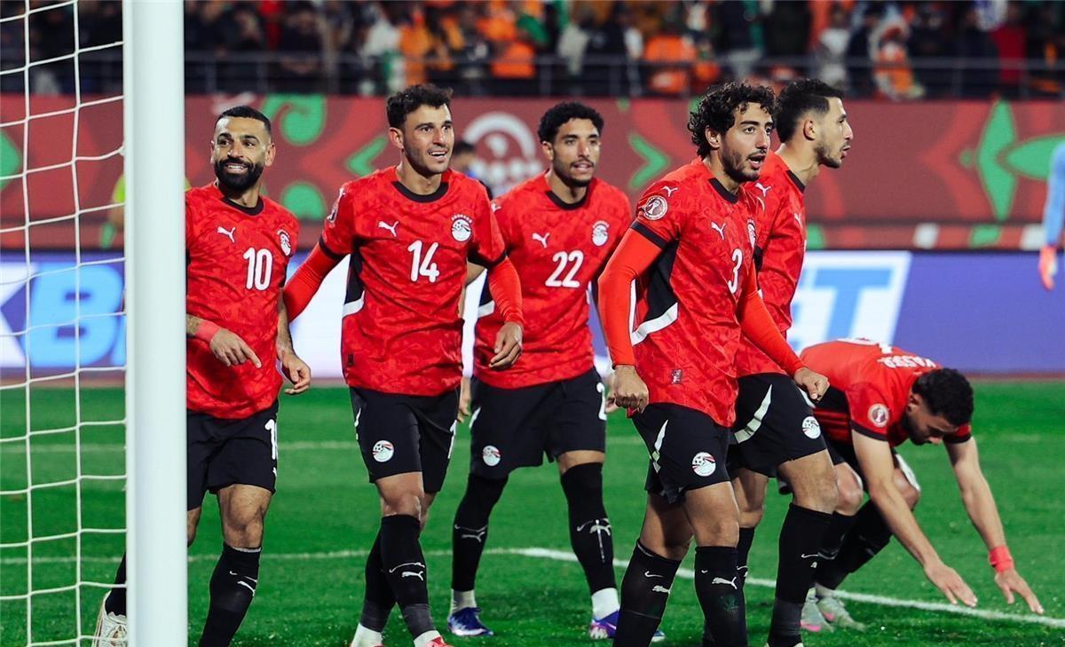 بسبب كأس العالم.. وفد من منتخب مصر يغادر إلى أمريكا 