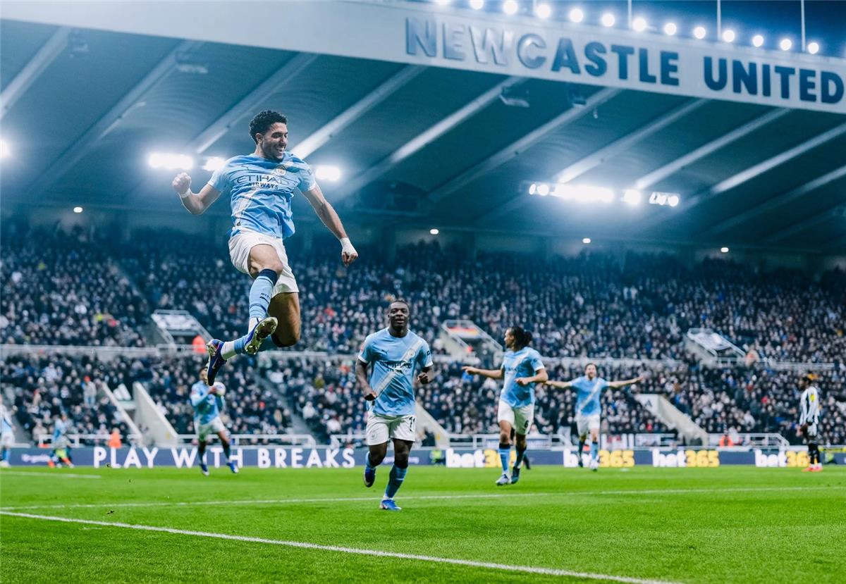 كالعادة.. مرموش يسجل هدف مانشستر سيتي الثاني أمام نيوكاسل