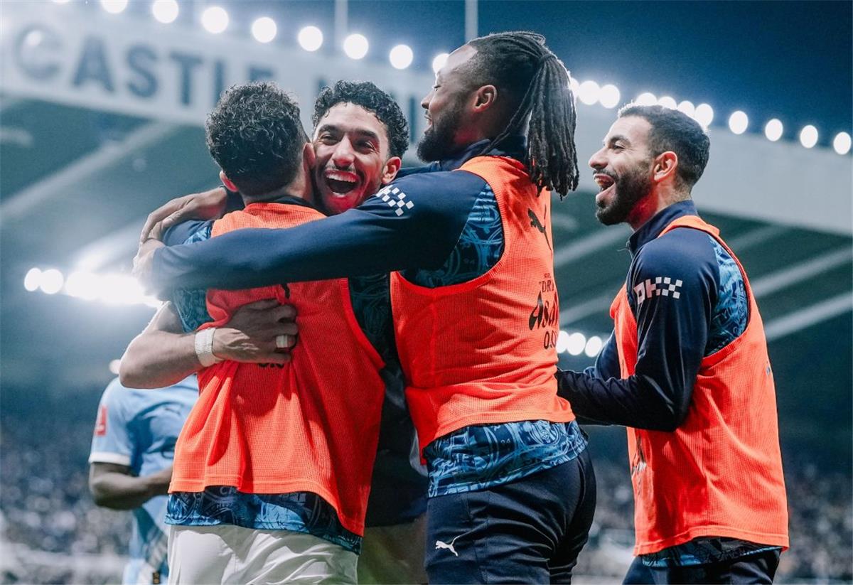لا يمل.. مرموش يسجل ثنائية ومانشستر سيتي يطيح بـ نيوكاسل من كأس الاتحاد الإنجليزي