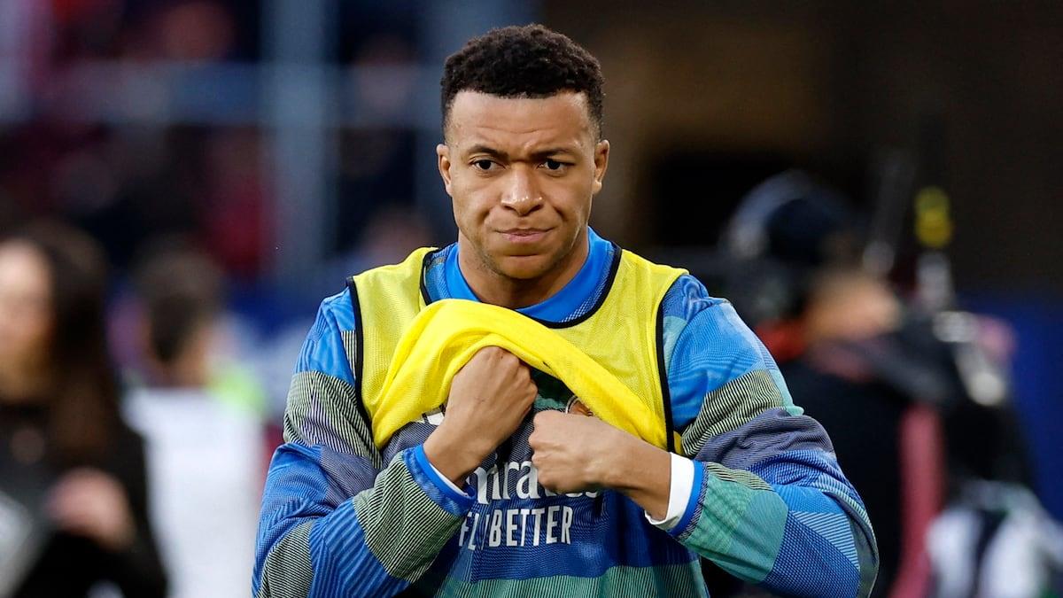 موقف مبابي من الانضمام لقائمة فرنسا خلال توقف مارس