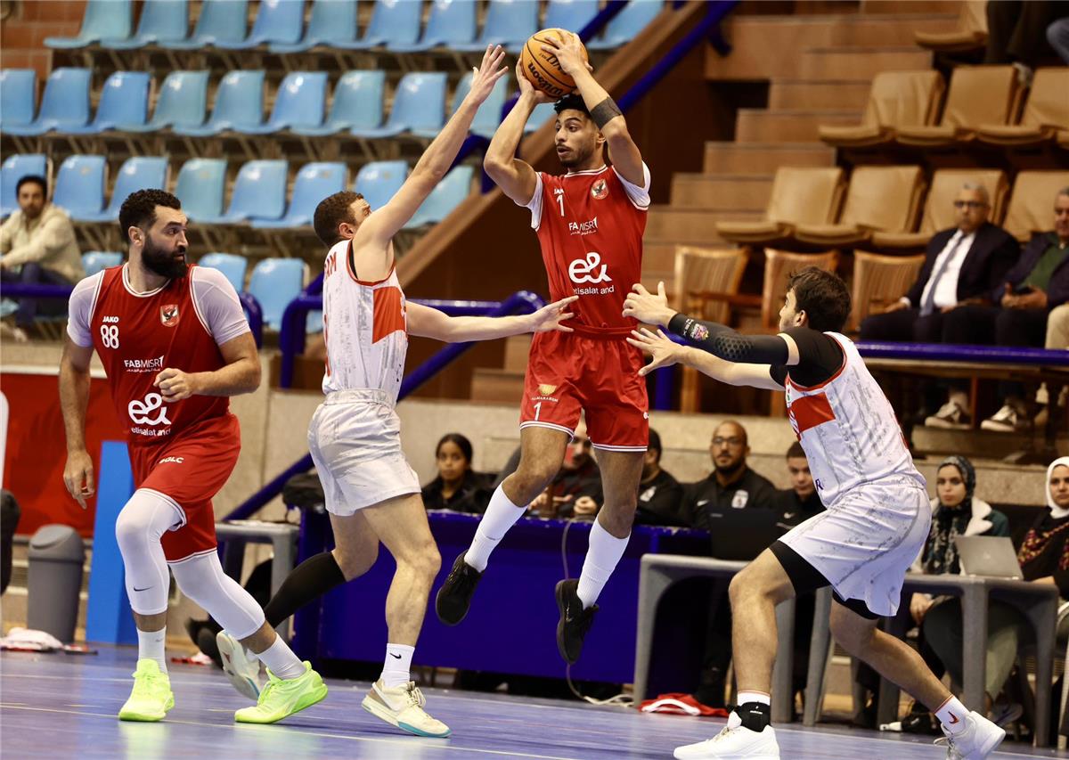 بينهم 3 أمريكيين.. الأهلي يضم 5 صفقات جديدة استعدادًا لبطولة إفريقيا لكرة السلة BAL