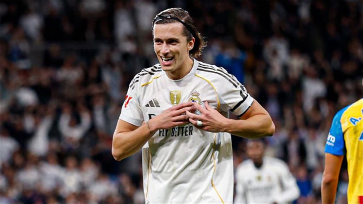 ريال مدريد يعلن تشخيص إصابة كاريراس وموقفه من مباراة مانشستر سيتي