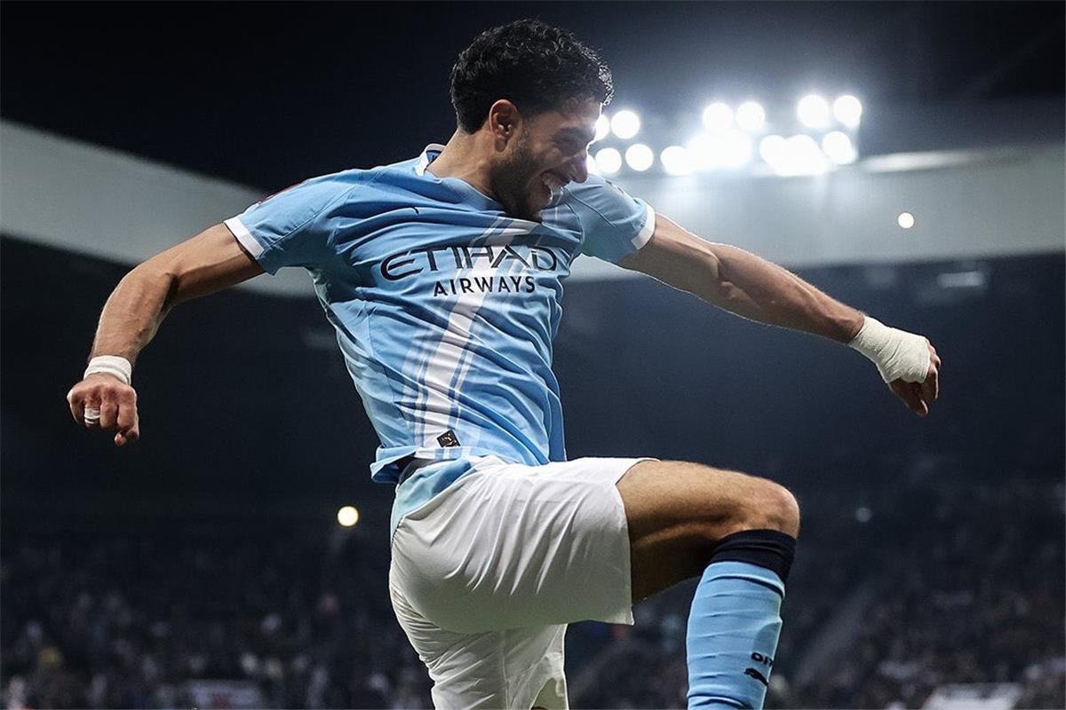 كاسكارينو: مرموش أفضل لاعب في البريميرليج.. وأشك في موقفه ضد ريال مدريد