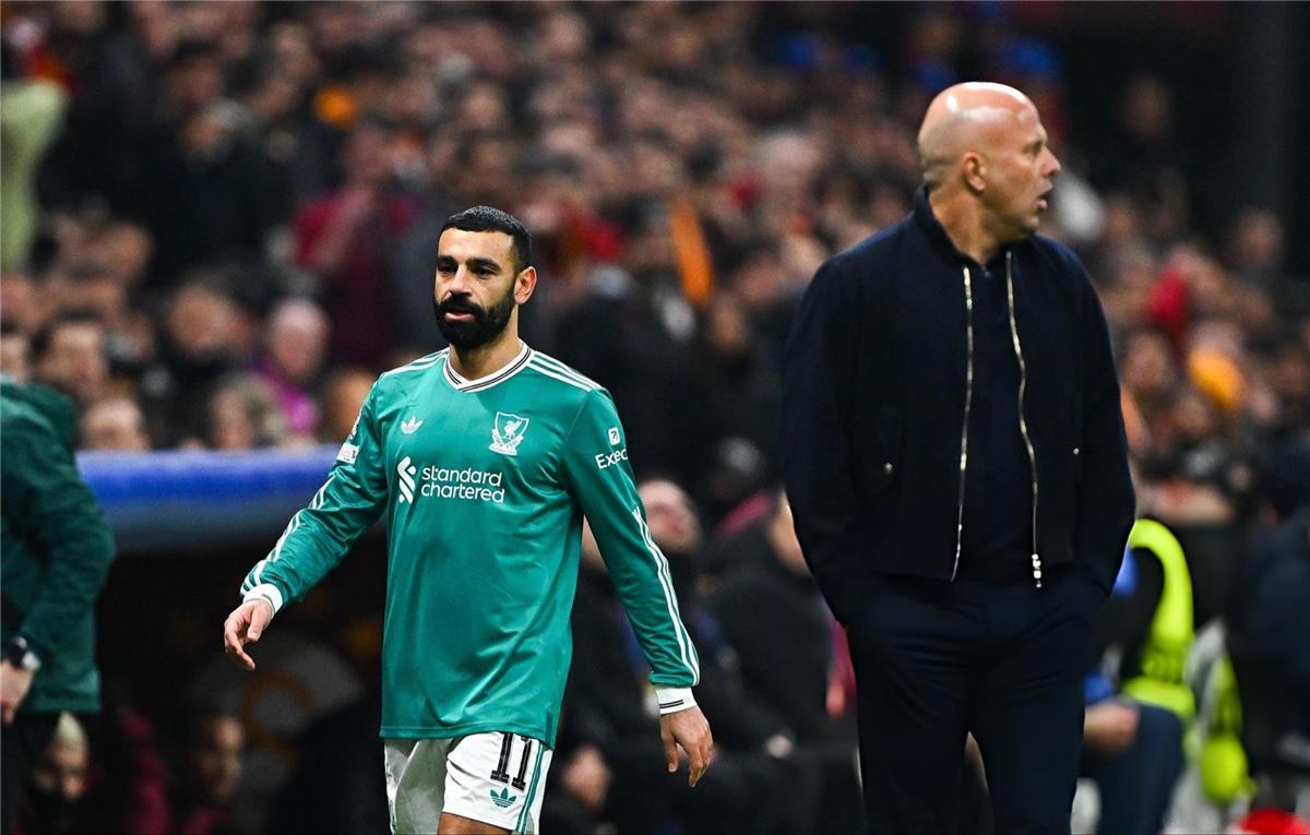 ليفربول مستعد لكسر عقد بديل محمد صلاح.. وجونسون يقترح خليفته