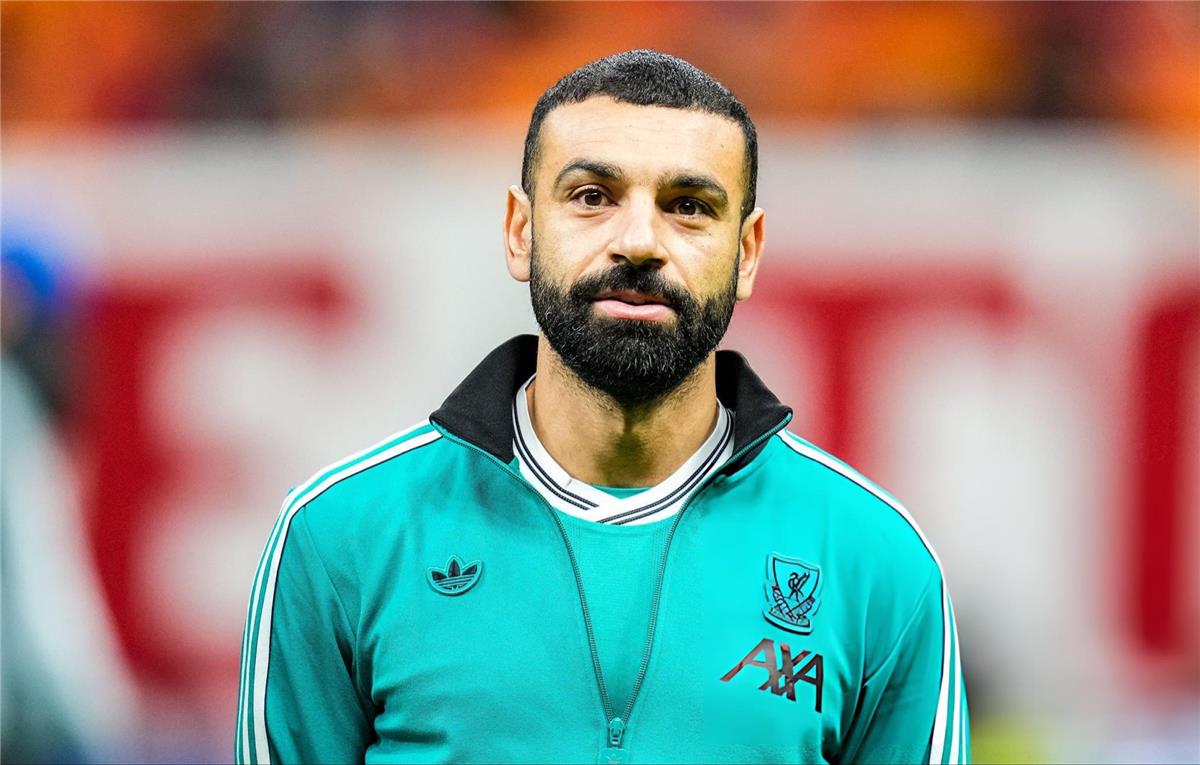نيكول يحرض سلوت ضد محمد صلاح بعد لقاء ليفربول وجالطة سراي
