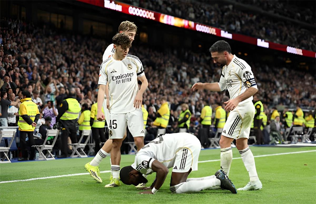 فيديو | روديجر يسجل هدف ريال مدريد الأول أمام إلتشي.. وفالفيردي يضيف الثاني