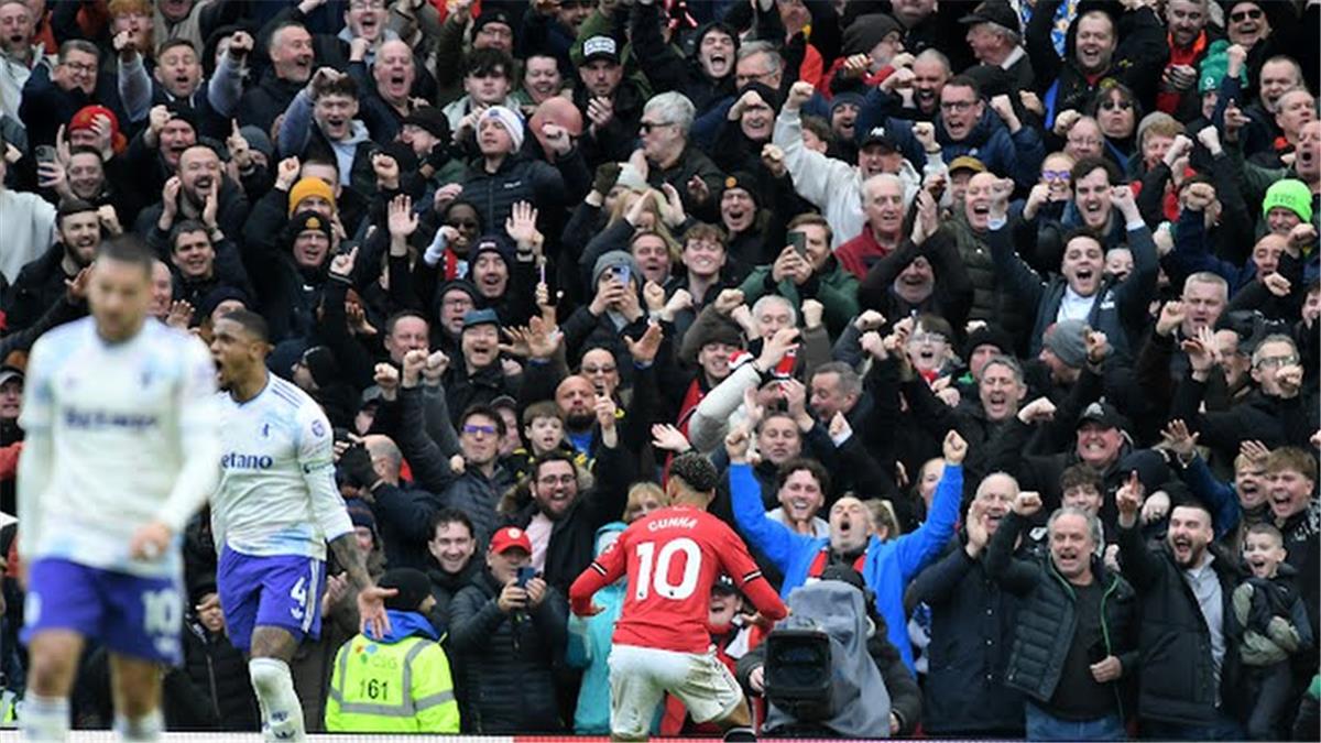 فيديو | مانشستر يونايتد يقهر أستون فيلا وينفرد بالمركز الثالث في الدوري الإنجليزي