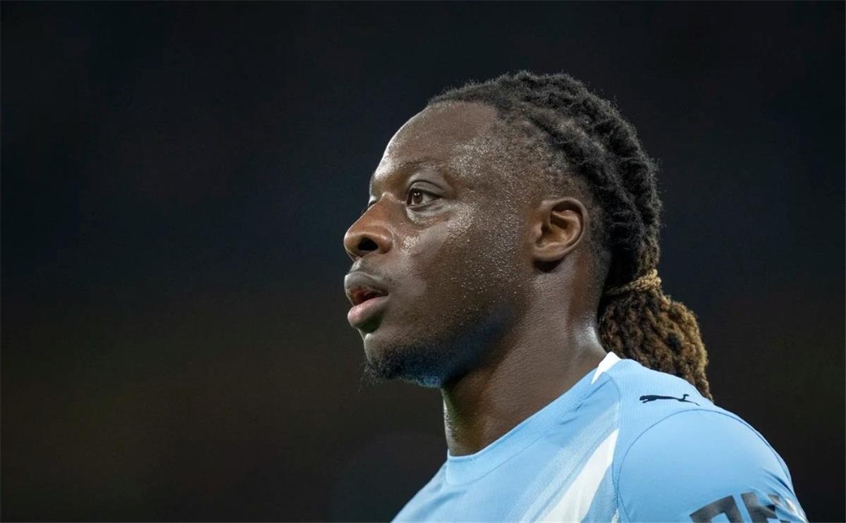 دوكو: واجهنا ريال مدريد مختلف.. ولاعب مانشستر سيتي أكثر الذين يشعرون بخيبة أمل