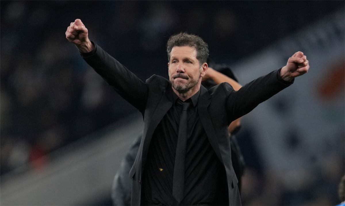 سيميوني: مواجهة برشلونة في دوري الأبطال فرصة للتغلب على مخاوفي