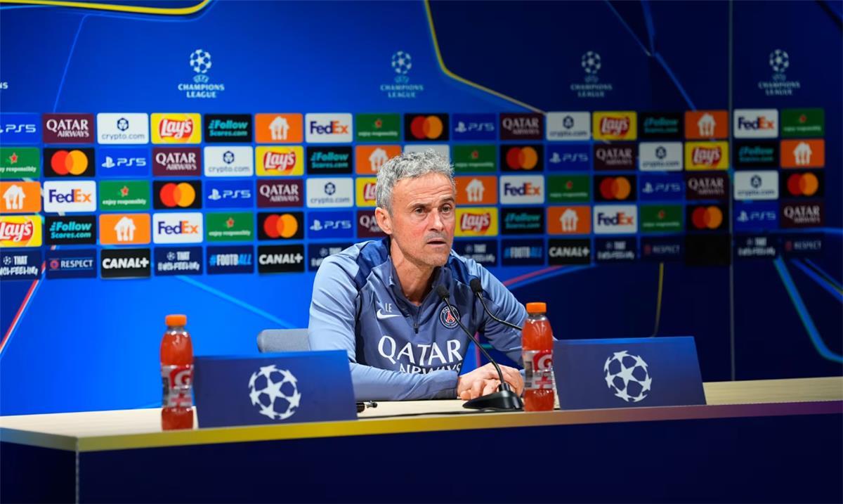 إنريكي عن لقاء ليفربول: مواجهتهم مميزة وأتذكر كلمات سلوت العام الماضي