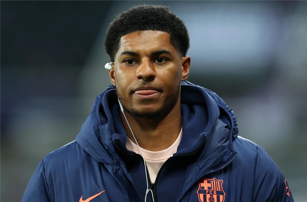قرار مفاجئ من برشلونة بشأن ماركوس راشفورد