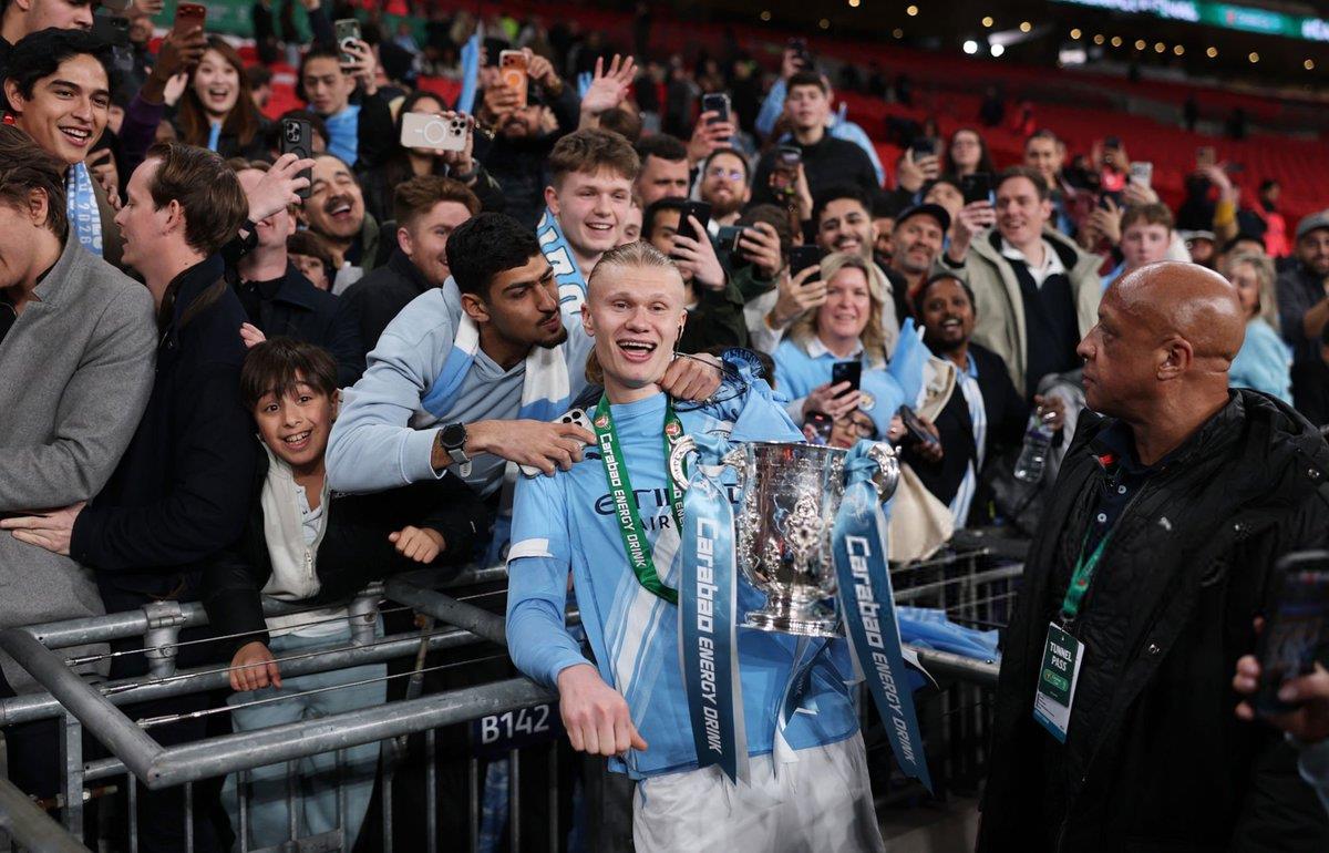 مدرب النرويج يبرر استبعاد هالاند من مواجهة هولندا الودية