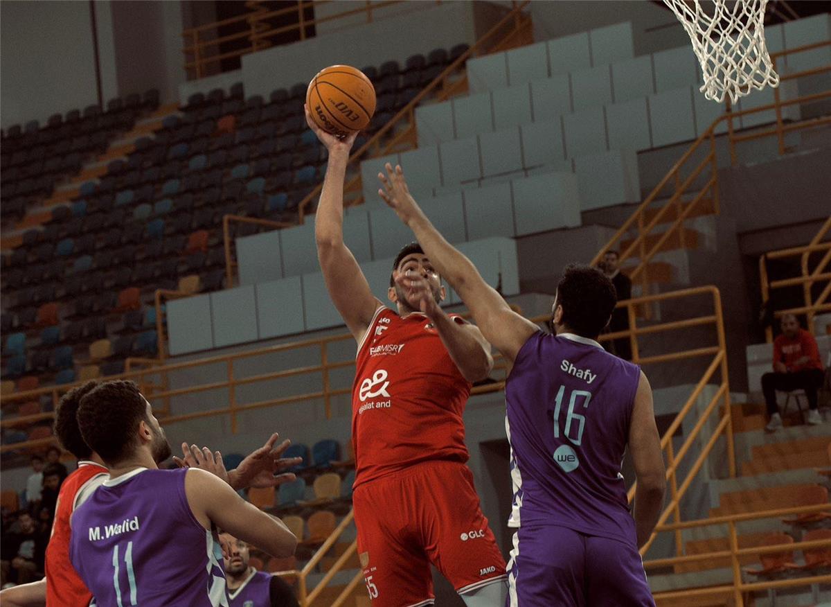 الأهلي يفوز على المصرية للاتصالات ويعادل سلسلة نصف نهائي دوري كرة السلة