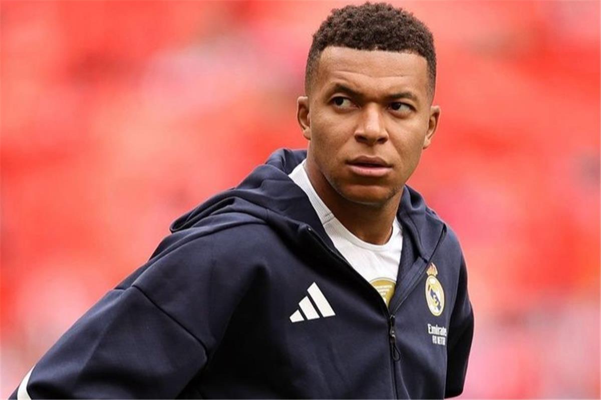 صحفي فرنسي: مبابي وريال مدريد يواصلان الكذب