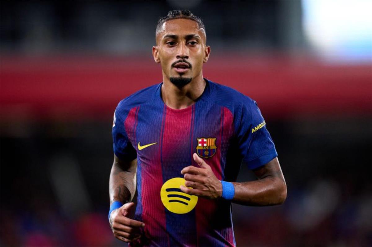 موندو تكشف المبلغ المالي الذي سيحصل عليه برشلونة بسبب إصابة رافينها