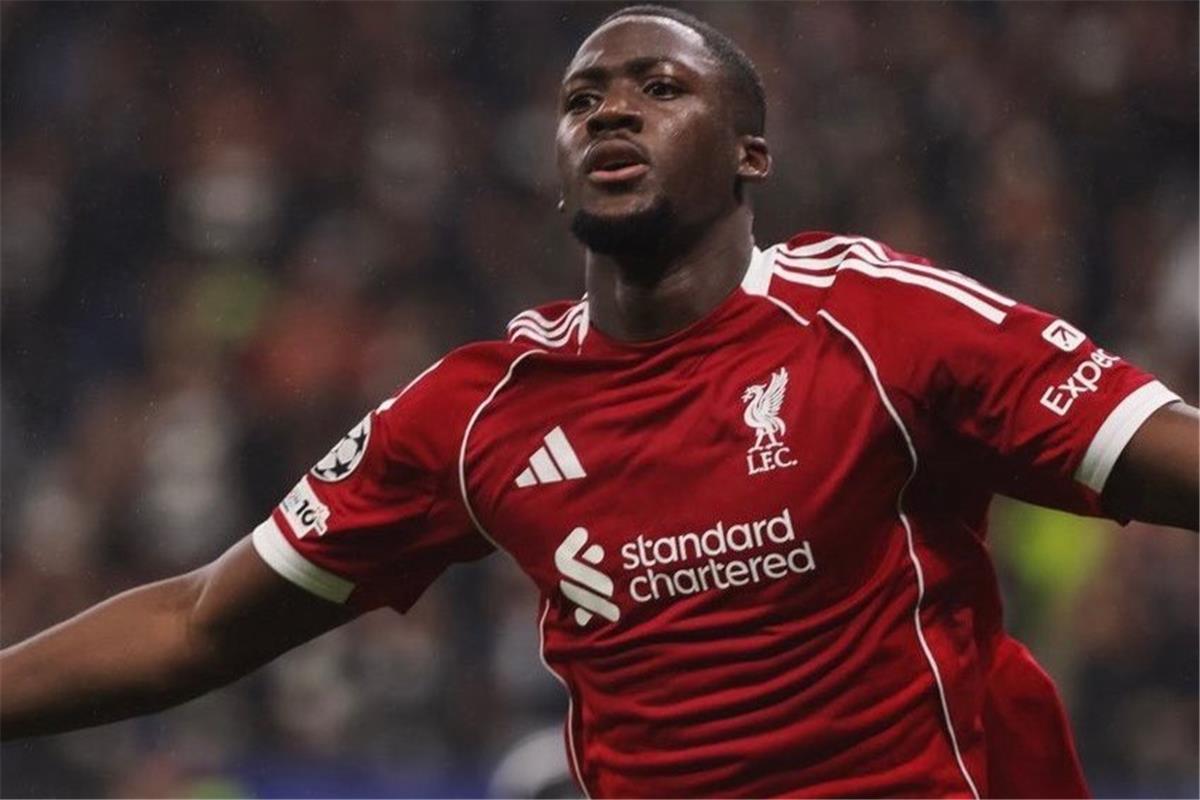 كوناتي: عندما نفوز بلقب ستنسى جماهير ليفربول موسمنا السيء