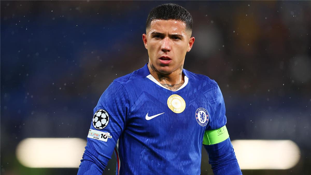 وكيل إنزو فرنانديز يرد بقوة على عقوبة تشيلسي: قرار غير مفهوم.. ولا علاقة لـ ريال مدريد