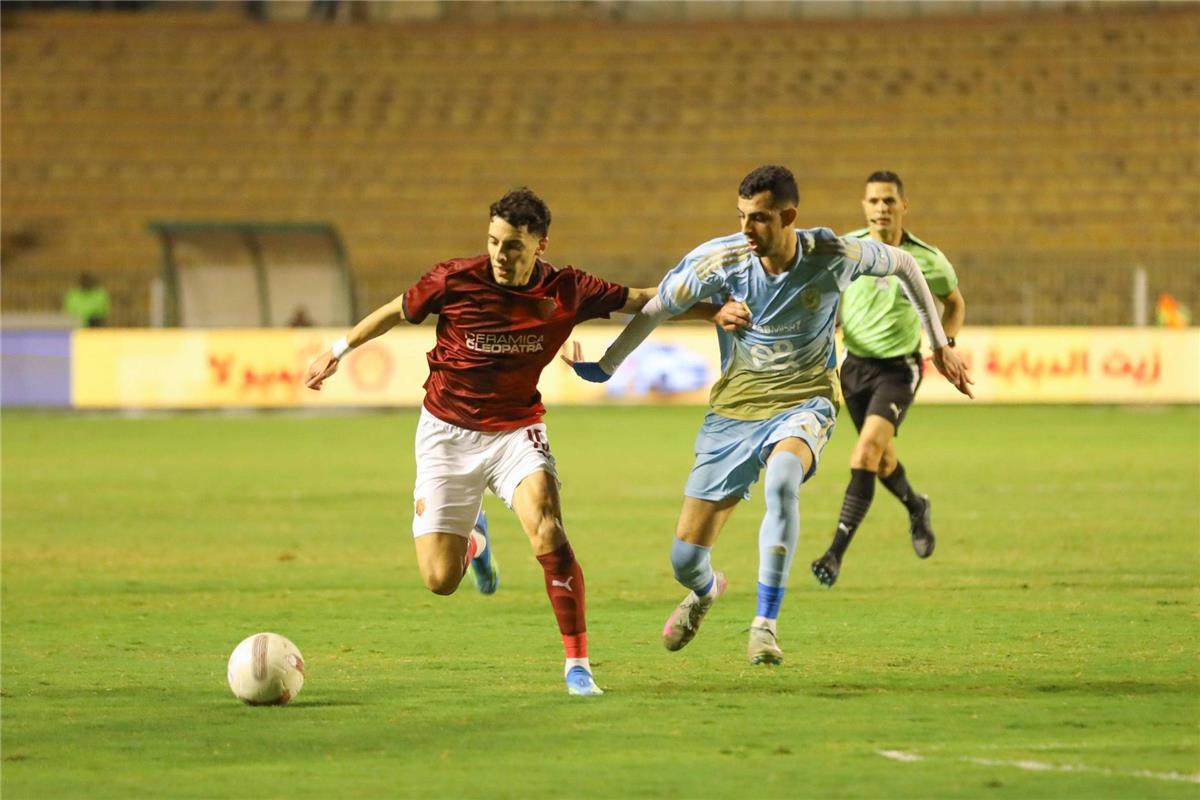 مدرب سيراميكا: هناك أمر غير واضح في لاعبي الأهلي.. والحكم لم يُخطئ