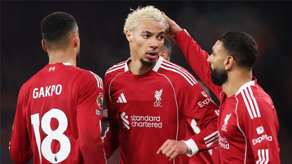 القناة الناقلة لمباراة ليفربول وفولهام اليوم في الدوري الإنجليزي