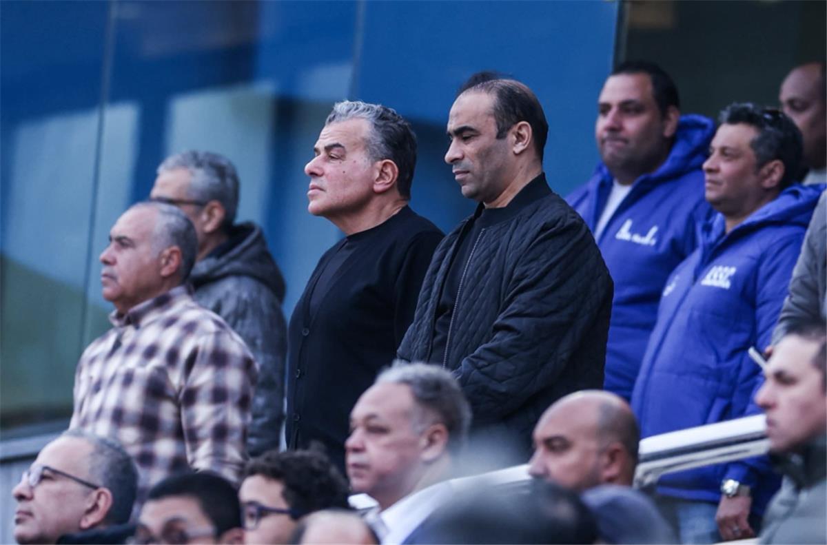 ماذا حدث خلف الكواليس؟.. تفاصيل صدام الأهلي واتحاد الكرة بسبب سيد عبد الحفيظ