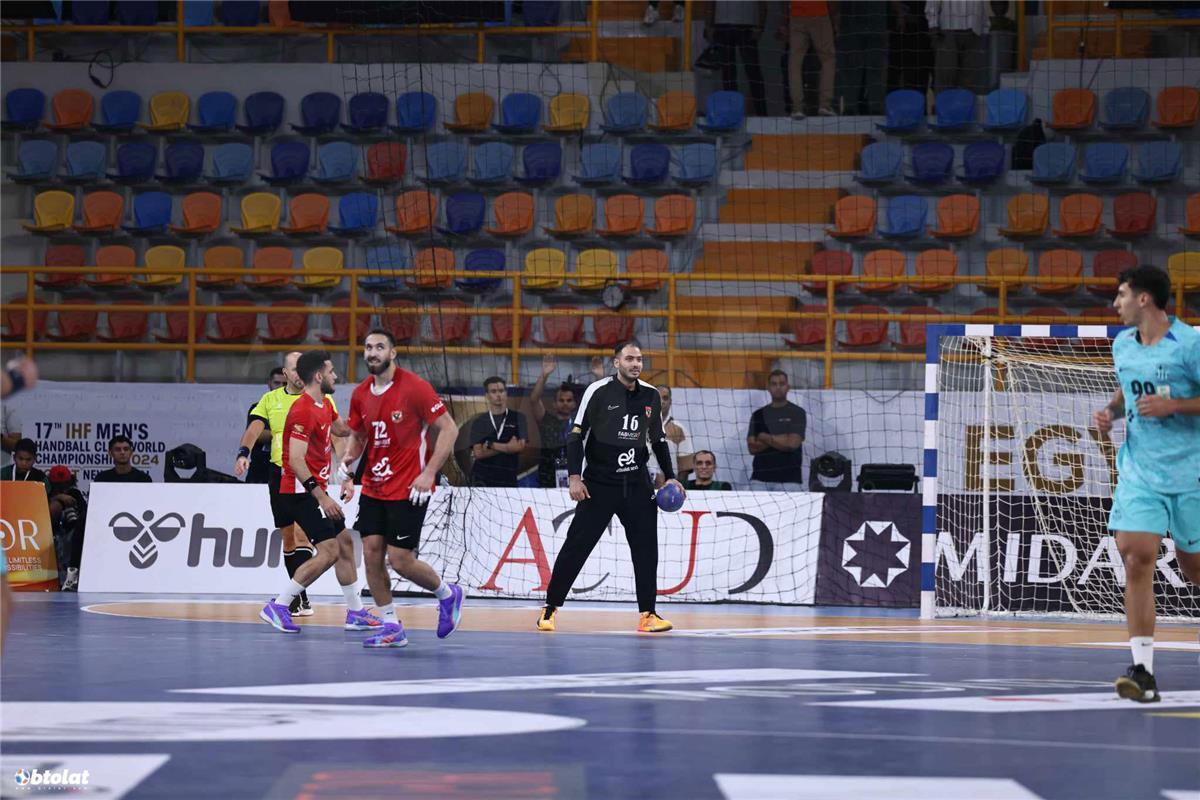 خاص | حارس الأهلي يجري أشعة عاجلة بعد إصابته أمام سبورتنج