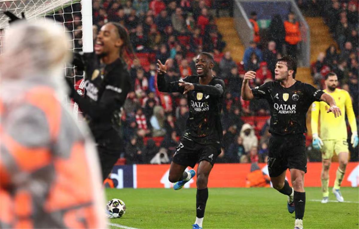 رجل مباراة ليفربول وباريس سان جيرمان في دوري أبطال أوروبا