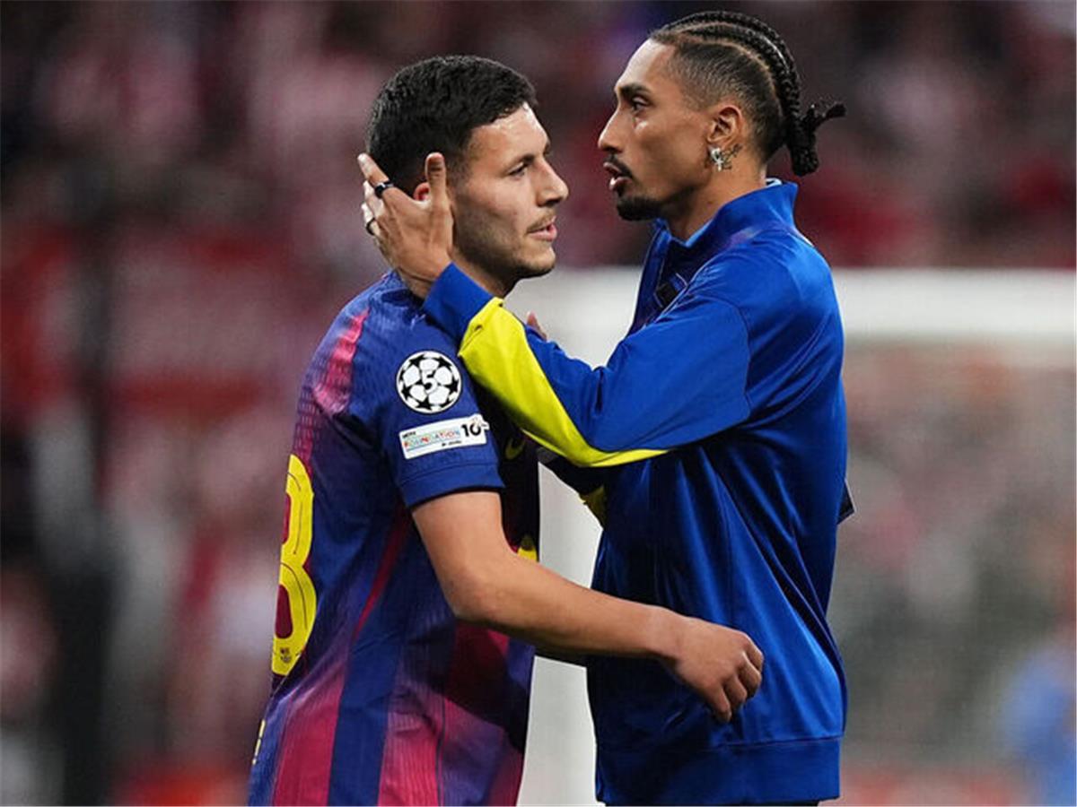 رسالة عاطفية من رافينها إلى جماهير برشلونة بعد الخروج من دوري أبطال أوروبا