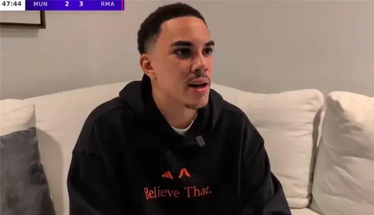 فيديو | جماهير ليفربول تثير غضب شقيق أرنولد بسبب ريال مدريد