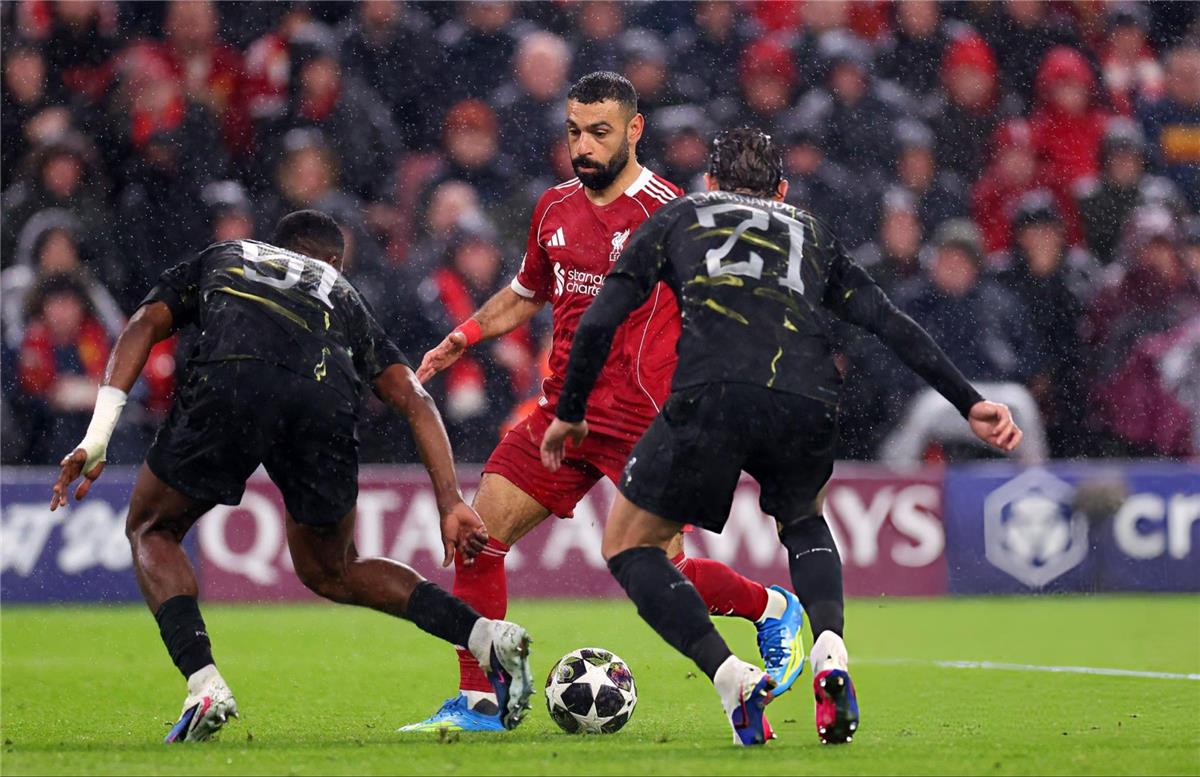 أحدهم منافس جديد.. 5 أندية سعودية تتصارع على ضم محمد صلاح