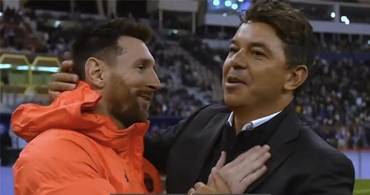 أسطورة برشلونة ينافس جاياردو على خلافة ماسكيرانو في إنتر ميامي