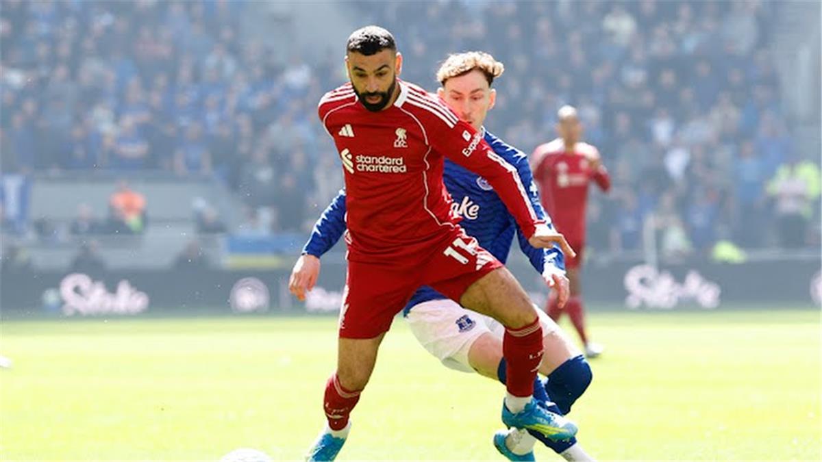 ماذا قدم محمد صلاح في مباراة ليفربول وإيفرتون بـ الدوري الإنجليزي؟