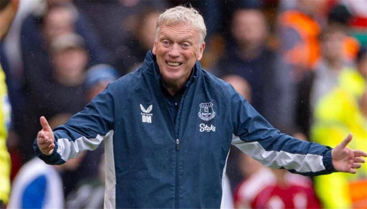 مدرب إيفرتون: مباراة ليفربول كانت فوضوية.. وهدفنا الملغي بدا لي صحيحًا