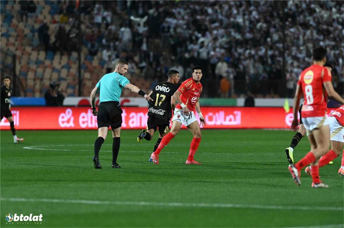 بطولات يكشف الحكم الأقرب لمباراة الأهلي والزمالك في قمة الدوري المصري