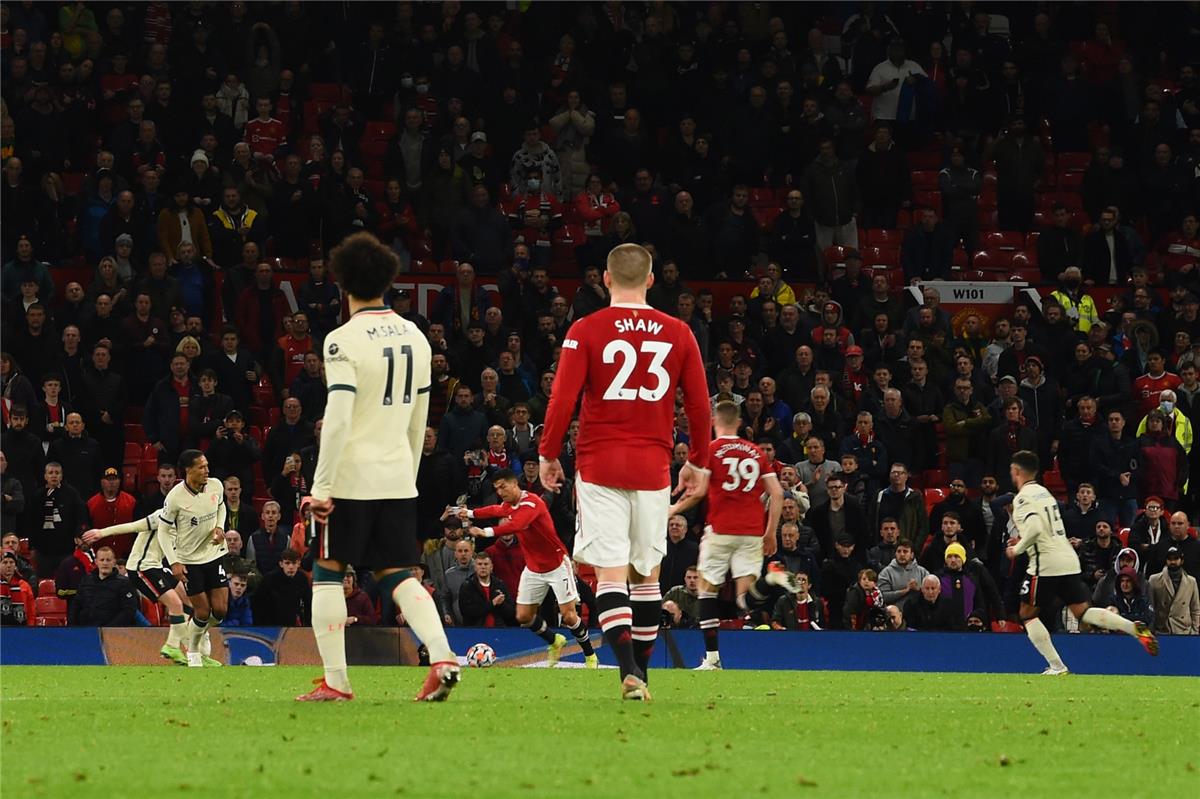 القناة الناقلة لمباراة ليفربول ومانشستر يونايتد اليوم في الدوري الإنجليزي