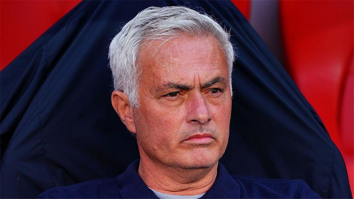 شيرر: سأندهش إذا عاد مورينيو إلى ريال مدريد