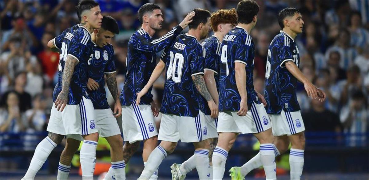الاتحاد الأرجنتيني يوجه طلباً عاجلاً لـ فيفا قبل انطلاق حملة الدفاع عن لقب كأس العالم