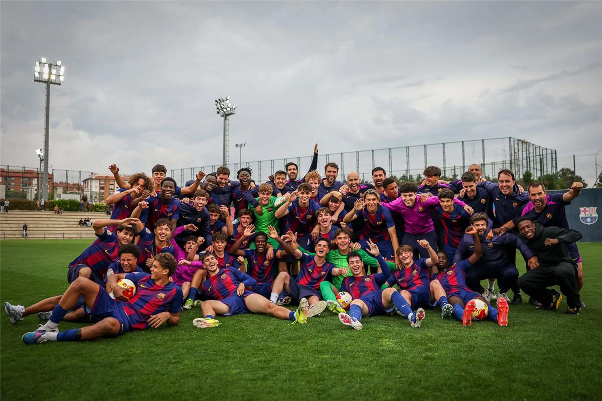 متى يواجه حمزة عبد الكريم ريال مدريد في كأس الأبطال للشباب؟