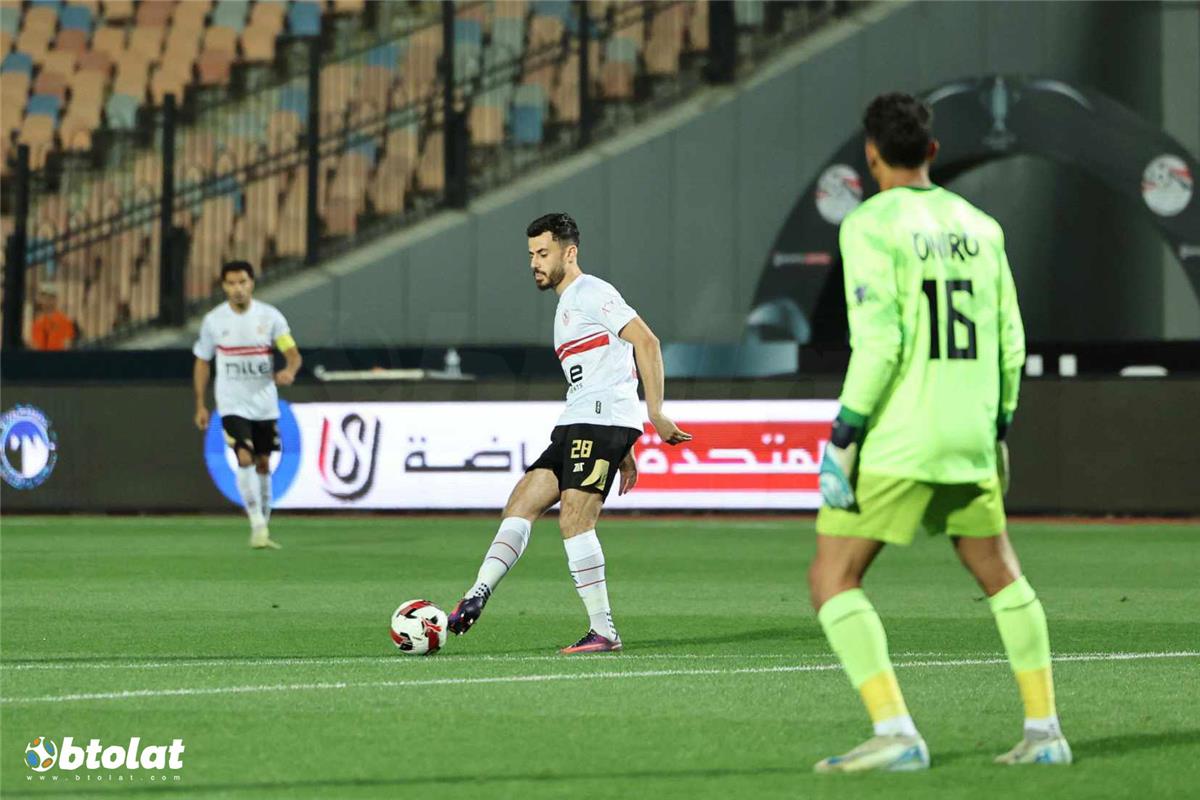 الونش: أطالب الجماهير بالوقوف خلف لاعب الزمالك